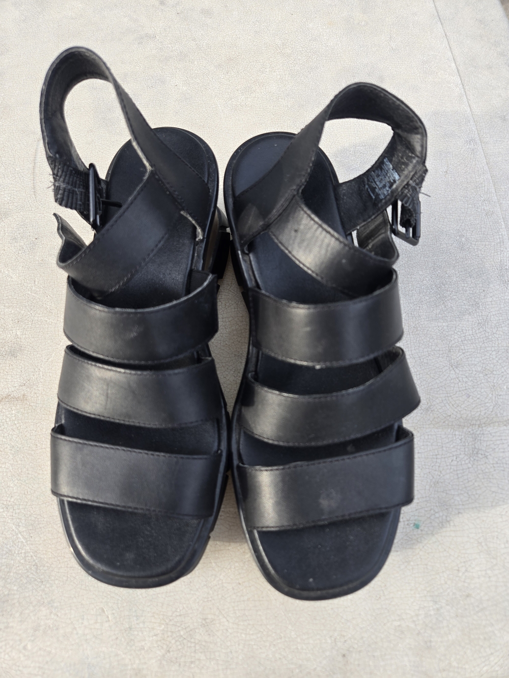 Women's Sorel Black Platform Wedge Sandals - Sleek Strappy Design Size 7 - Picture 2 of 5